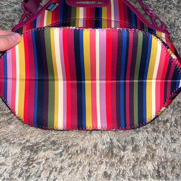 Built NY gourmet to go lunch striped tote bag - Picture 9 of 10